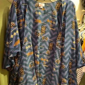 Medium Lularoe Lindsay